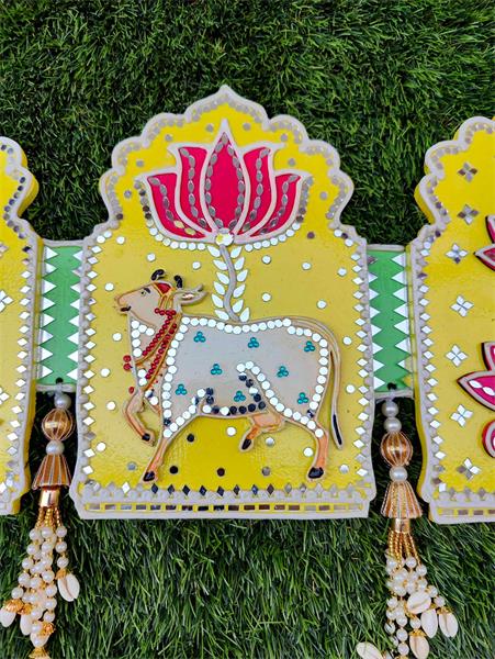 Zarokha Toran Having Pichwai Motiffs