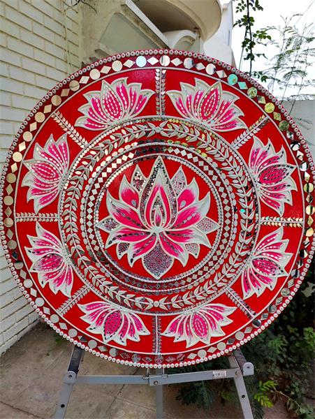 Circular Wall Art Having Central & Peripharal Lotus Design